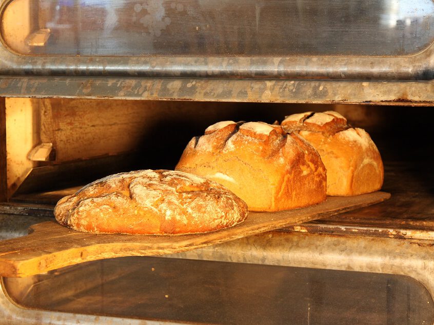 baeckerei-konditorei-holzheu-bad-hindelang-bad-oberdorf-brote-ofen